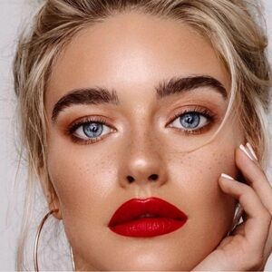 Mac Matte Lipstick Ruby Woo